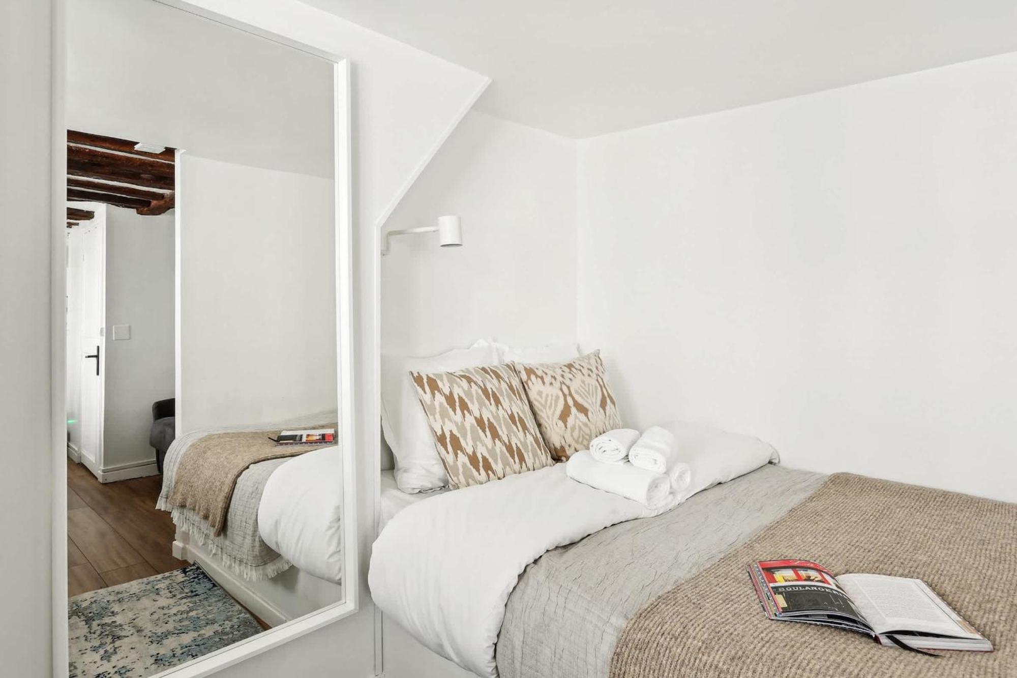 Bnbnova - Le Marais & Francs Bourgeois Apartment